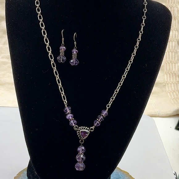Jewelry - Vtg. 18” Silver Necklace With 925 Amethyst Pendant & Amethyst Faceted Beads